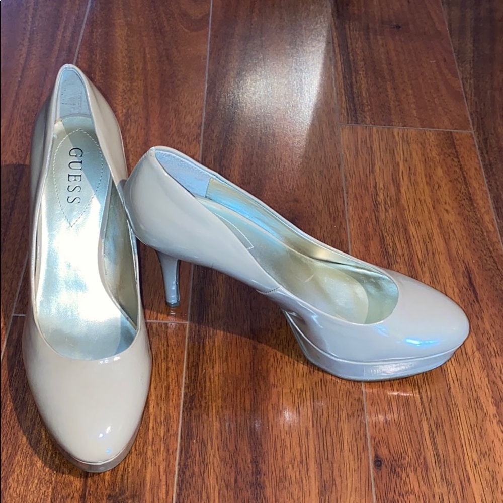 🥶 3 for $20!! 🥶 Guess Heels